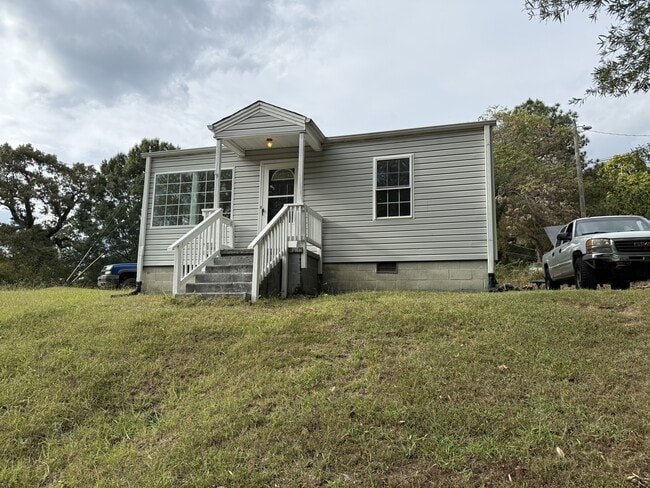 property at 320 Mulberry St