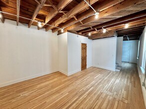 1546 Selby Ave, Unit B in St. Paul, MN - Building Photo - Building Photo