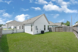 The Cottages at Buckshot Landing in Magnolia, TX - Foto de edificio - Building Photo