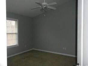 1250 W Adams Hill Cir in Bloomington, IN - Building Photo - Building Photo