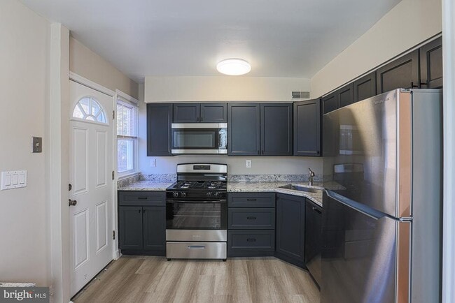 property at 6226 Woodcrest Ave