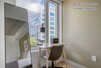 1350 Boylston St-Unit -FL10-ID931 in Boston, MA - Foto de edificio - Building Photo