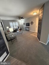 102 STONEHURST Ct in New Castle, DE - Building Photo - Building Photo