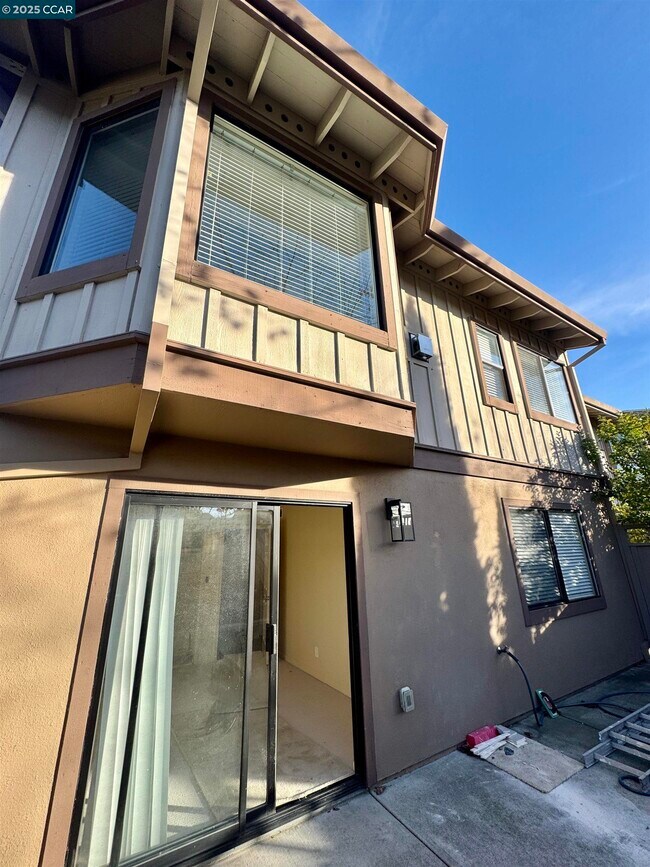 87 Starview Dr in Oakland, CA - Building Photo - Building Photo