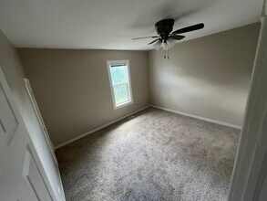 1903 Spooner Ave, Unit 1 in Altoona, WI - Building Photo - Building Photo