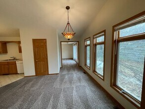 1709 Mulligan Pl in Manhattan, KS - Building Photo - Building Photo