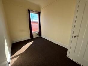 2420 Bryant St in San Francisco, CA - Building Photo - Building Photo
