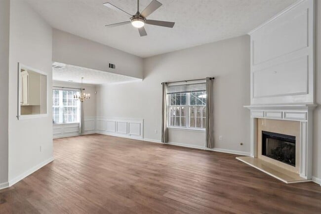 2295 Winthrope Way Dr in Alpharetta, GA - Building Photo - Building Photo