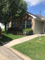 11823 Longwood Garden Way in Houston, TX - Building Photo