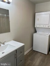 277 Briarwood Cir-Unit -6 in Berkeley Springs, WV - Foto de edificio - Building Photo