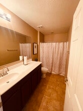 11136 East Starkey Avenue in Mesa, AZ - Foto de edificio - Building Photo