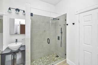 9 Shawmut Ter, Unit #1 in Malden, MA - Building Photo - Building Photo