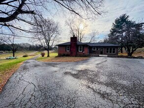 11 Cooks Rd in Mount Juliet, TN - Building Photo - Building Photo