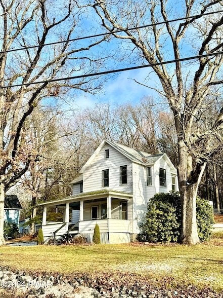 758 Texas Palmyra Hwy in Honesdale, PA - Foto de edificio - Building Photo