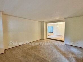 10738 Jetty Pl NW in Silverdale, WA - Building Photo - Building Photo