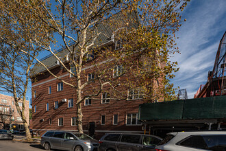 4523 15th Ave in Brooklyn, NY - Foto de edificio - Building Photo