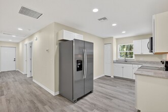 916 23rd St E in Bradenton, FL - Building Photo - Building Photo