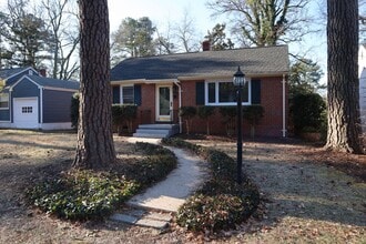 6407 Kensington Ave in Richmond, VA - Building Photo - Building Photo