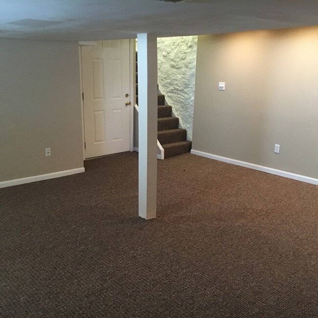 3641 Edwards Rd, Unit #1 in Cincinnati, OH - Building Photo - Building Photo