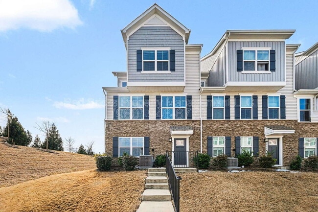 9777 Oaklawn Blvd NW in Huntersville, NC - Building Photo - Building Photo