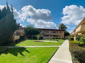 Casa La Paz in Rowland Heights, CA - Foto de edificio - Building Photo
