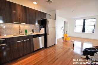 100 Jersey St in Boston, MA - Building Photo - Building Photo