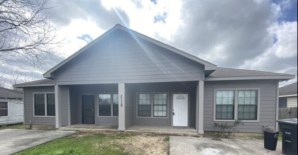 3118 Barberry Dr in Houston, TX - Building Photo