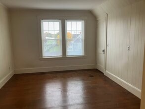 37 Endicott St, Unit 3 in Salem, MA - Building Photo - Building Photo