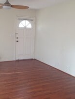 94-1359 Kulewa Loop in Waipahu, HI - Building Photo