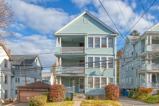 property at 226 Ledgeside Ave