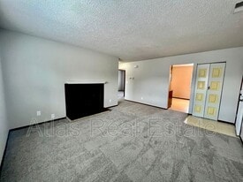 4487 E Pikes Peak Ave