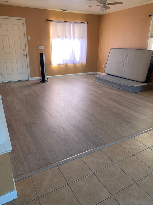 965 Weeping Willow Ct in Tracy, CA - Building Photo - Building Photo