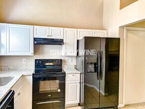 1433 Kingfisher Ln N in Jacksonville, FL - Building Photo - Building Photo