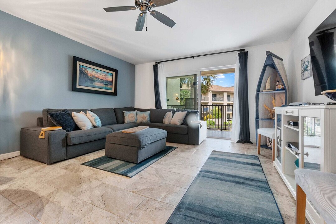 850-A1A A1A Beach Blvd in St. Augustine, FL - Building Photo