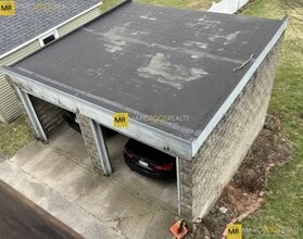 66 Perthshire Rd, Unit 1 in Boston, MA - Building Photo - Building Photo