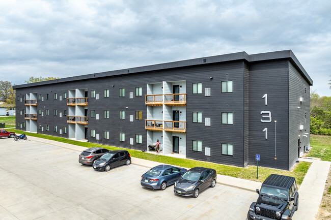 Silverthorne Apartments
