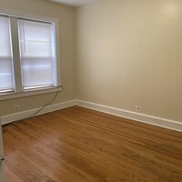 11151 S King Dr photo'