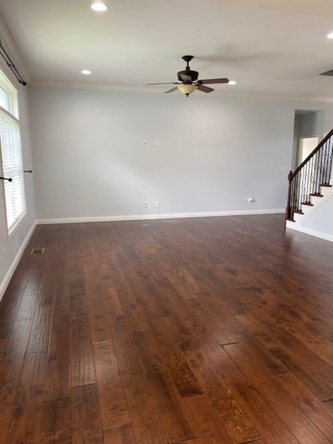 9399 Millicent Ct in Newburgh, IN - Building Photo - Building Photo