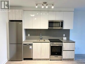 3100 Keele St in Toronto, ON - Building Photo - Building Photo