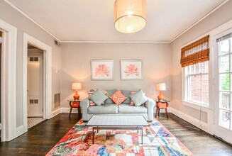 740 Barnett St NE in Atlanta, GA - Building Photo - Building Photo