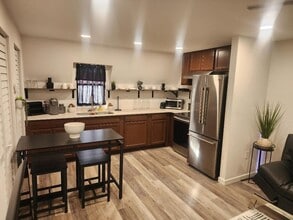 1428 Gulf to Bay Blvd in Clearwater, FL - Building Photo - Building Photo