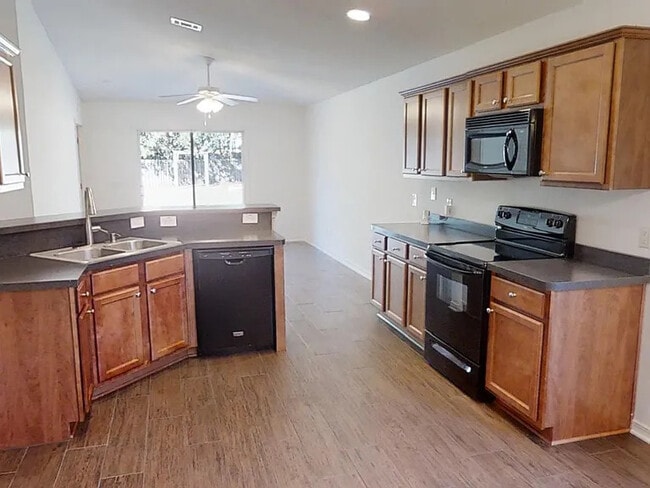 4888 Makenna Cir in Pace, FL - Building Photo - Building Photo