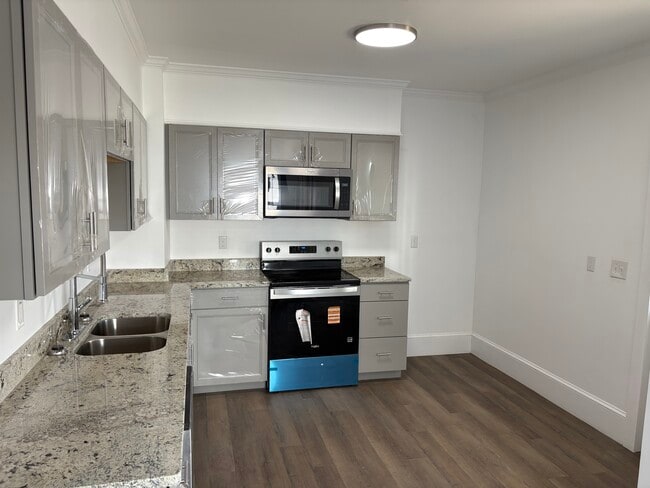 property at 1328 Shepherd St