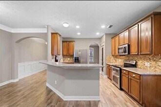 17923 Serene Shore Dr in Cypress, TX - Building Photo - Building Photo