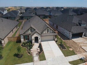 15810 Vanderpool River Dr in Cypress, TX - Building Photo - Building Photo