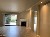 7936 E Joshua Tree Ln in Scottsdale, AZ - Foto de edificio - Building Photo