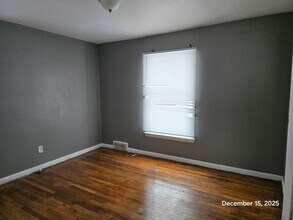 18582 Edinborough Rd in Detroit, MI - Building Photo - Building Photo