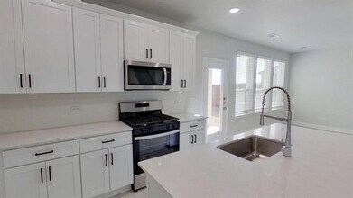 1212 Sydney Ln in Seagoville, TX - Building Photo - Building Photo