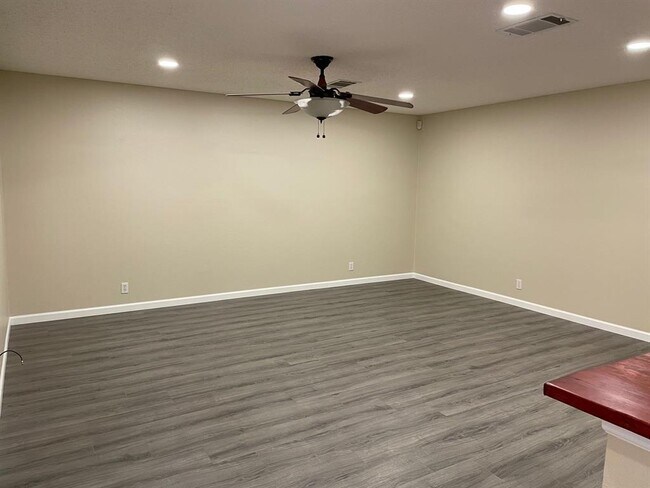 property at 7305 Pusch Ridge Loop