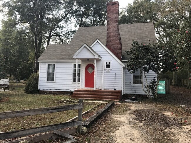 property at 820 Brett St N